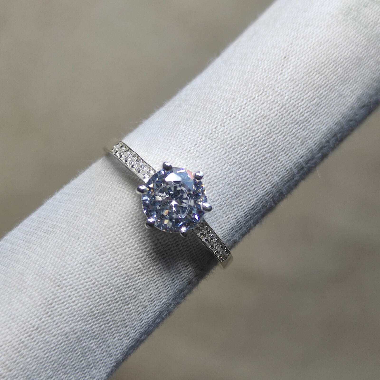 White simulant diamond ring | American diamond ring | Anniversary gift C6888