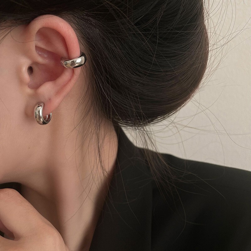 C-shaped Geometric Texture Incense Stand Clip Earrings Women Without Piercing A8