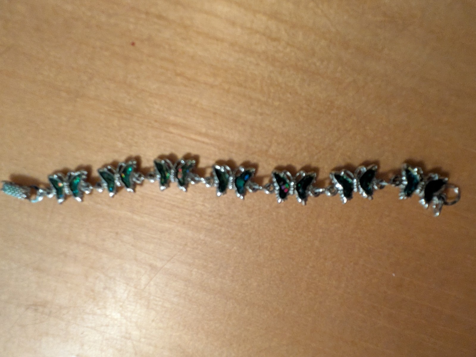 GREEN BUTTERFLY WRIST BRACELET