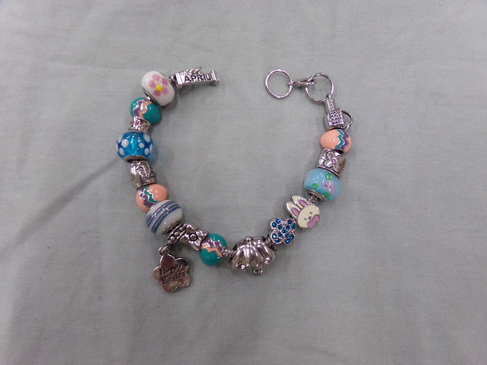 Willabee & Ward April Easter Charm 8″ Bracelet NEW Bunny-Basket-Eggs-Umbrella