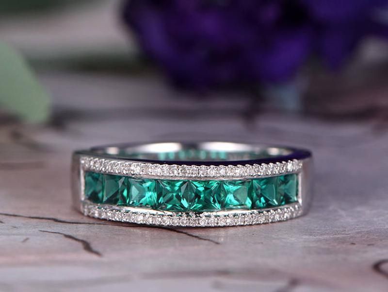 Green Cubic Zirconia Rings – Round Shapes Metal Zinc Alloy Women Cocktail Ring