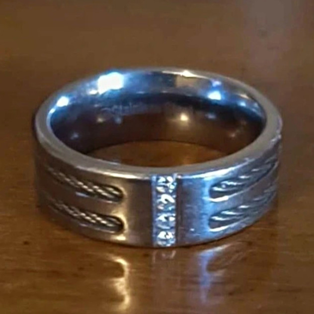 Men size 10 8mm stainless steel 4-stone wedding band ring