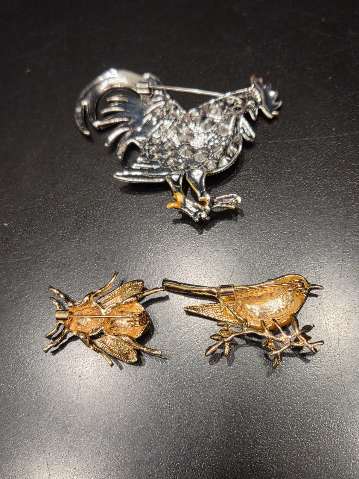 Rhinestone Rooster Bird Bee Animal Bug Brooch Pin Jewelry Lot CA USA 293-60