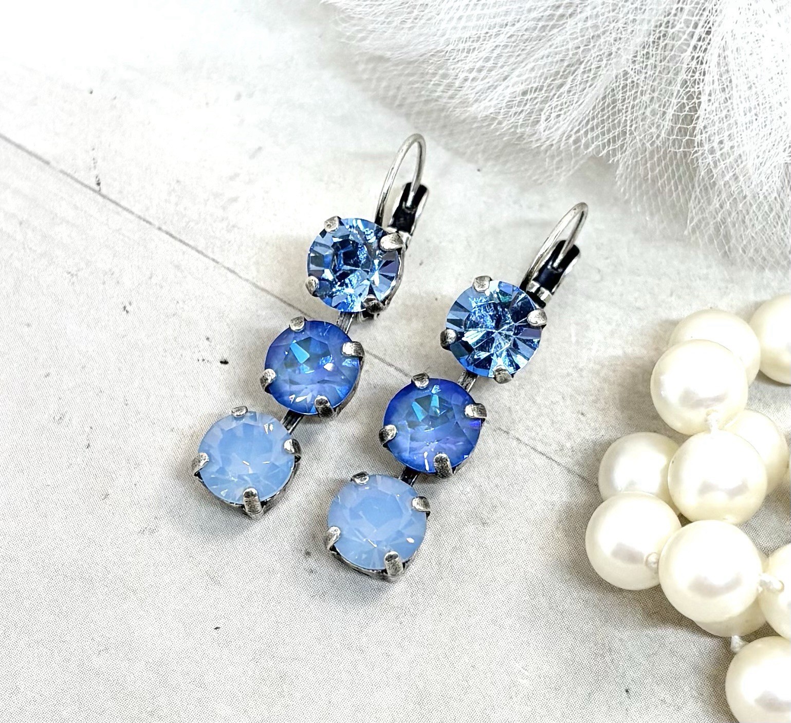 Antique Silver Plated Triple Stone Ocean Delite Cup Chain Earrings
