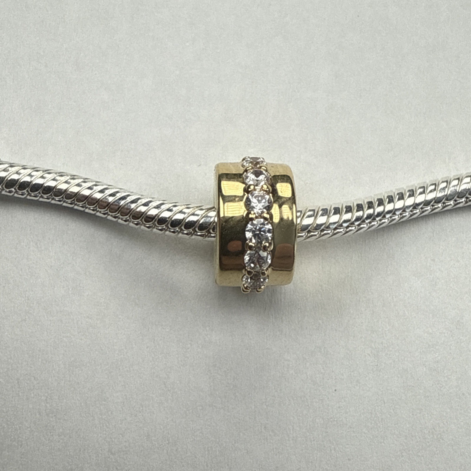Genuine Pandora Bracelet Clip Charm Yellow Gold Plate Sparkling Row Clip ALE MET