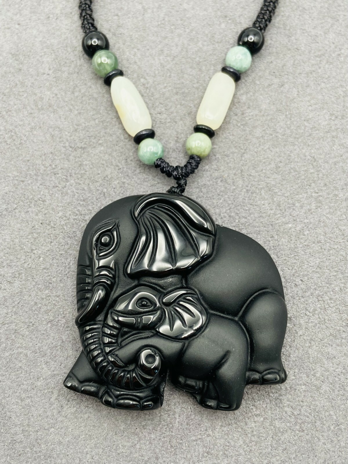Jade Obsidian Elephant Animal Charm Pendant Necklace Beads Cord Handmade Carved