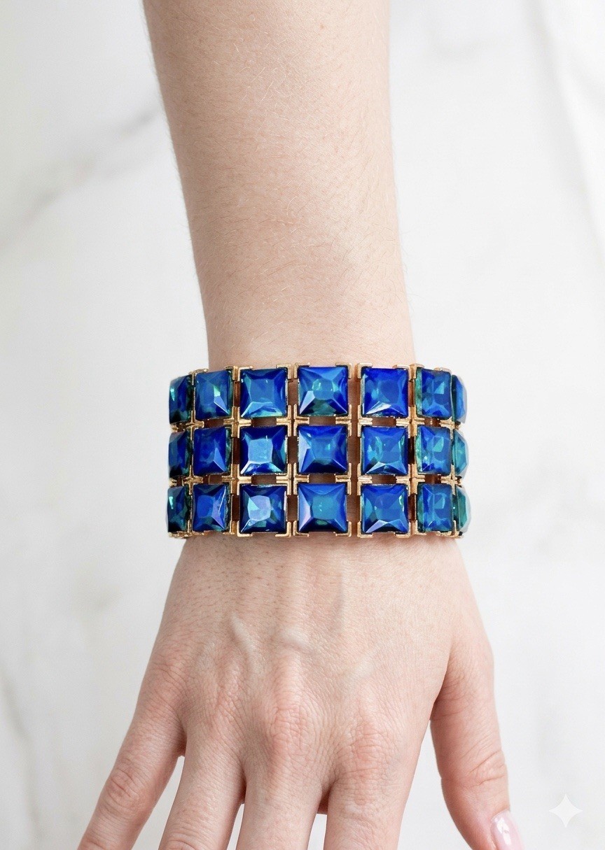 1.3/8 W Iridescent Royal Blue Stretchable Evening Bracelet Costume Jewelry