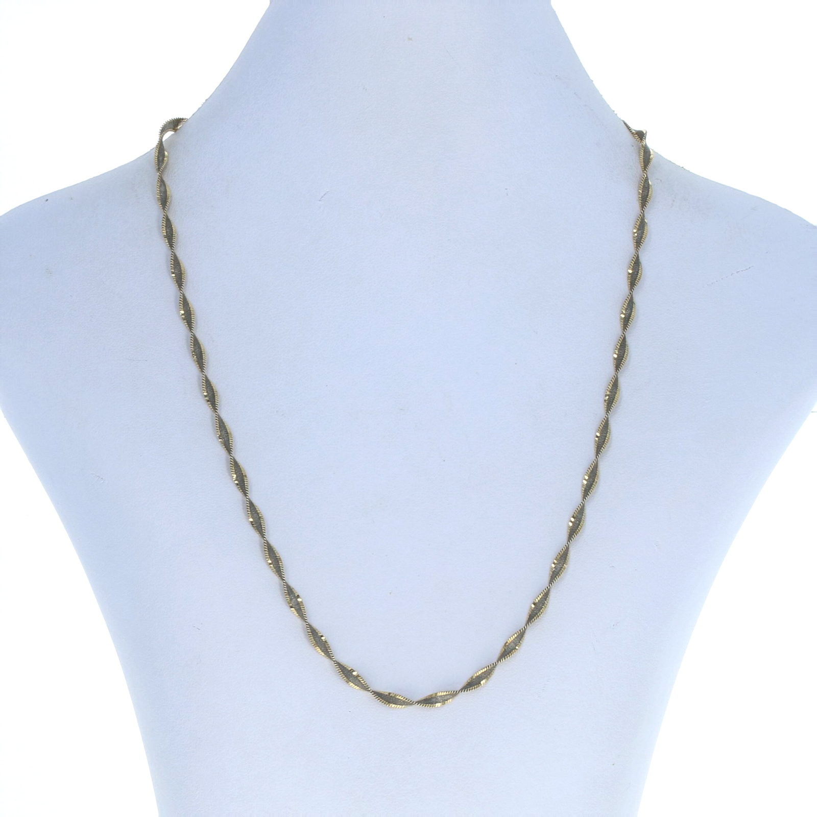 Sterling Fancy Twisted Herringbone Chain Necklace 17 3/4″ – 925 Gold Plated