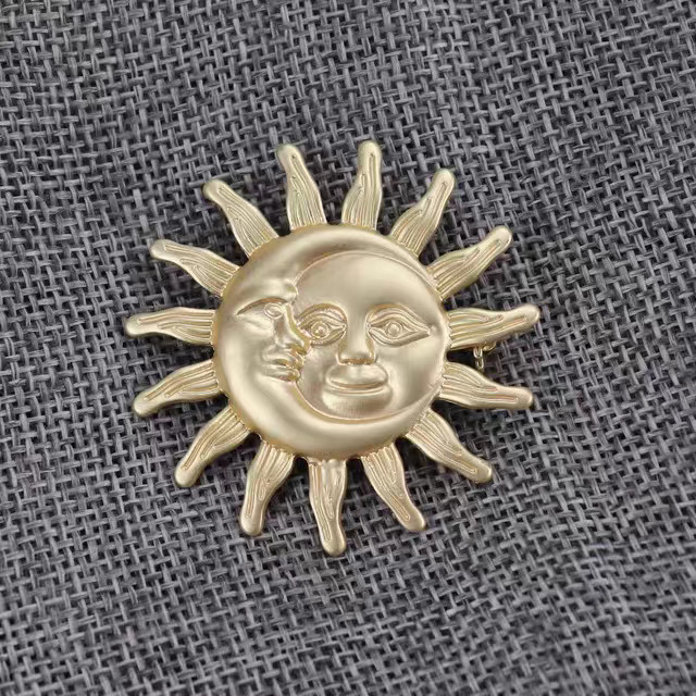 Vintage Celestial Sun & Moon Face Brooch Matte Gold Whimsical Mystical Lapel Pin
