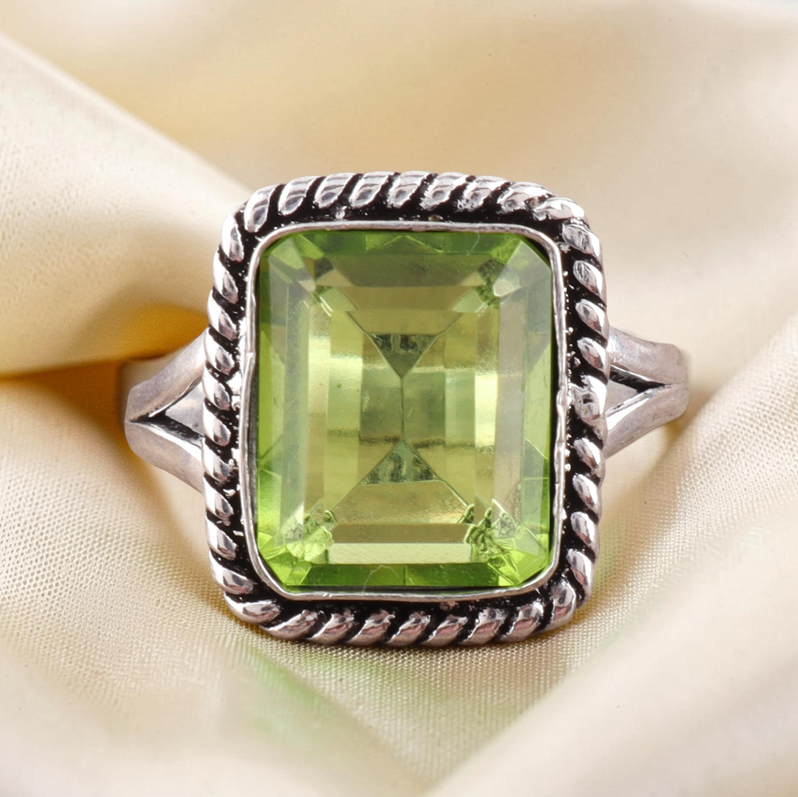 Peridot Gemstone 925 Sterling Silver Handmade Ethnic Jewelry Ring All Size