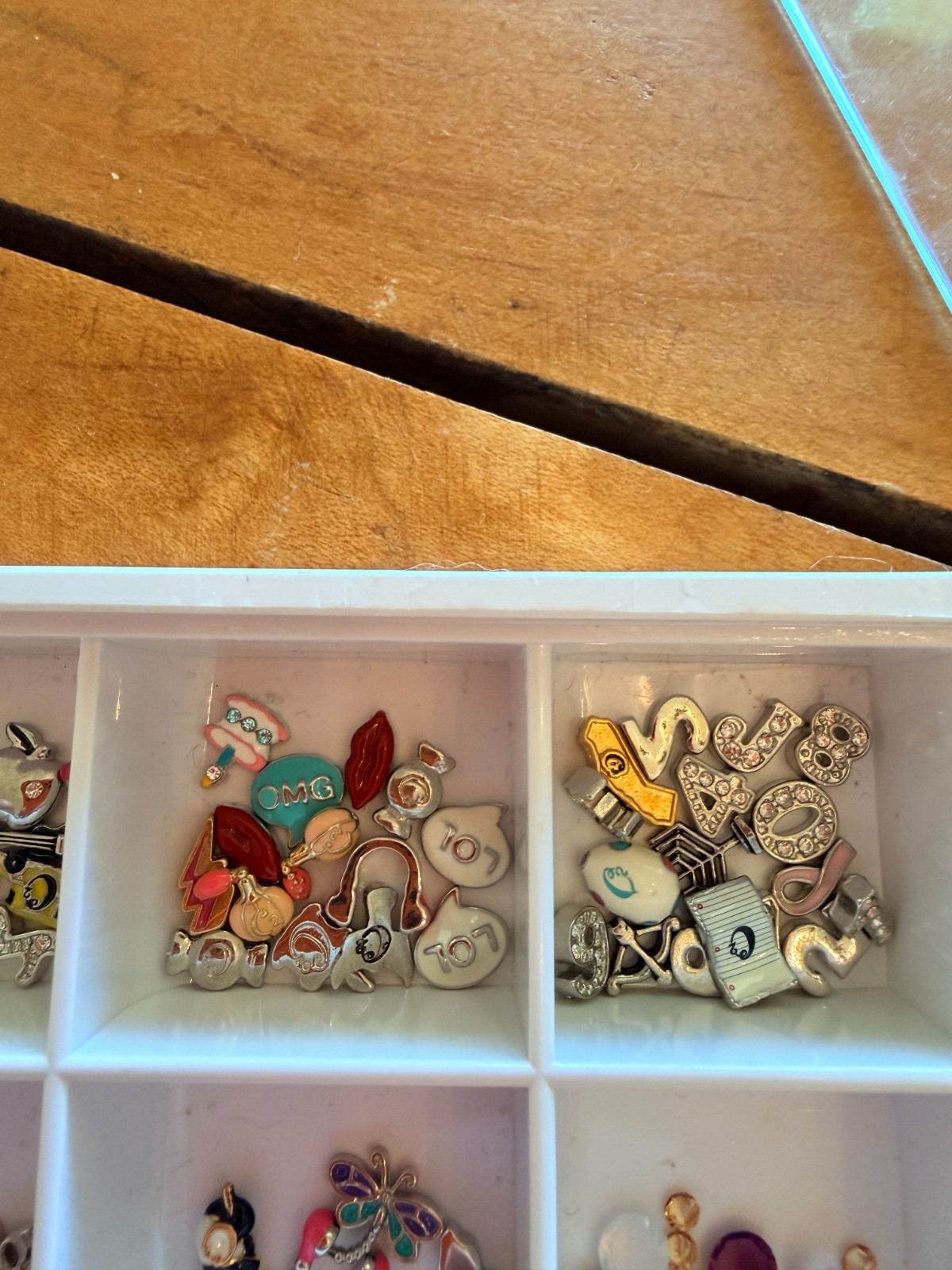 Origami Owl Huge Lot Lockets faces plates charms chains bracelets 300+ pieces