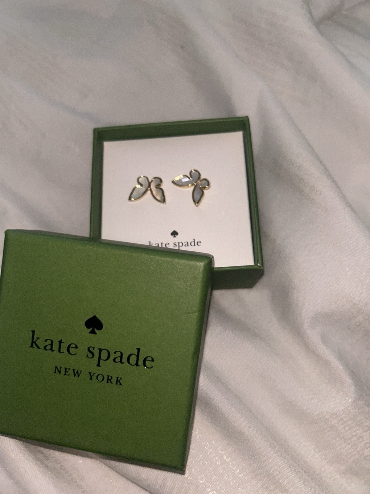 Kate Spade All A Flutter Cream Mother Of Pearl Butterfly Stud Earrings NWT & Box