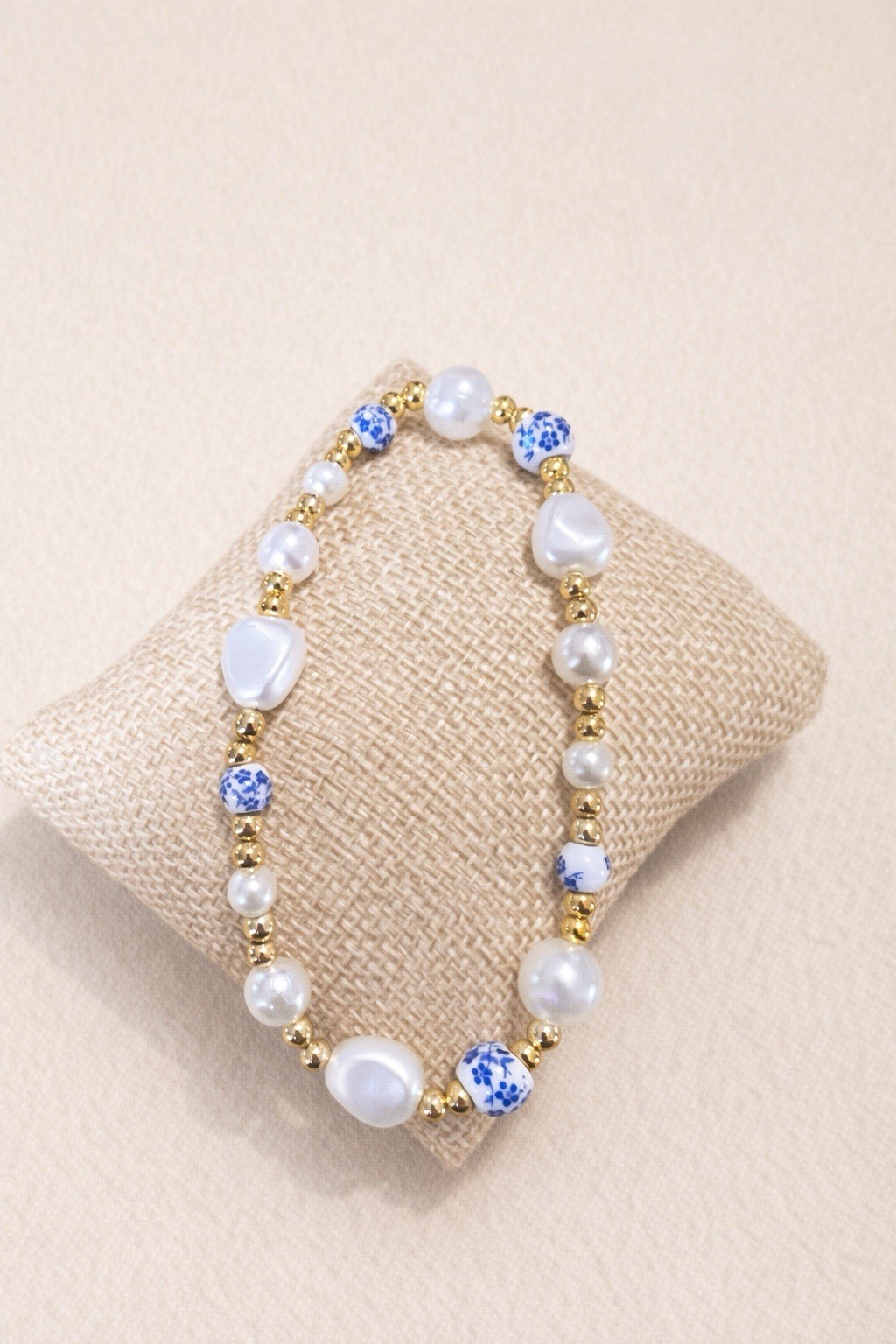 Pearl Beaded Stretch Bracelet Set: Gold White Blue Stackable Round Beads