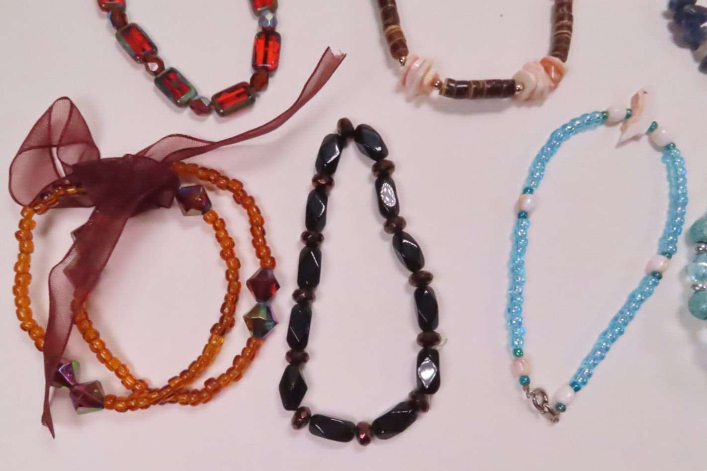 Lot of 13 Beaded Bracelets 10 Stretch 3 Clasp Metal Stone Acrylic Shell Plastic