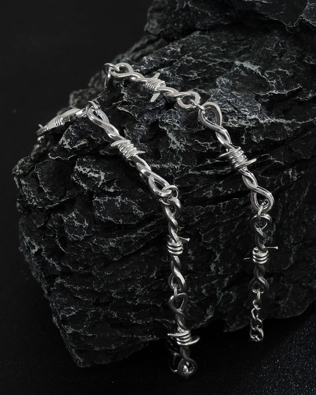 Alloy Steel Barbed Wire Thorns Stab Collar Necklace Silver