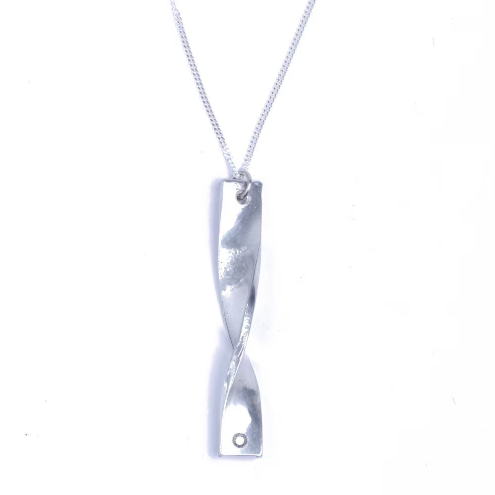 10th Anniversary Sterling Silver Pendant Tin Twist Gift UK