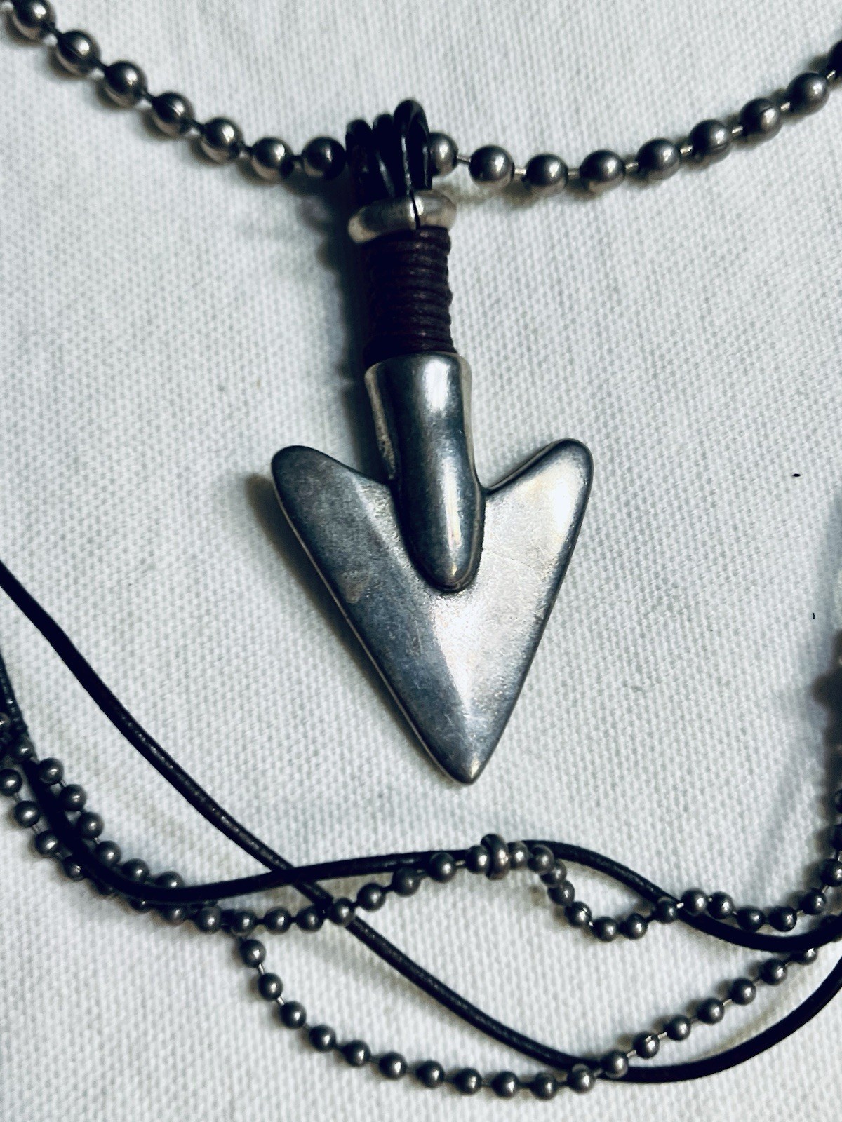 Lot of 2 Men’s High-End Necklaces Jewelry Retired HTF Arrowhead Uno De 50 Spain