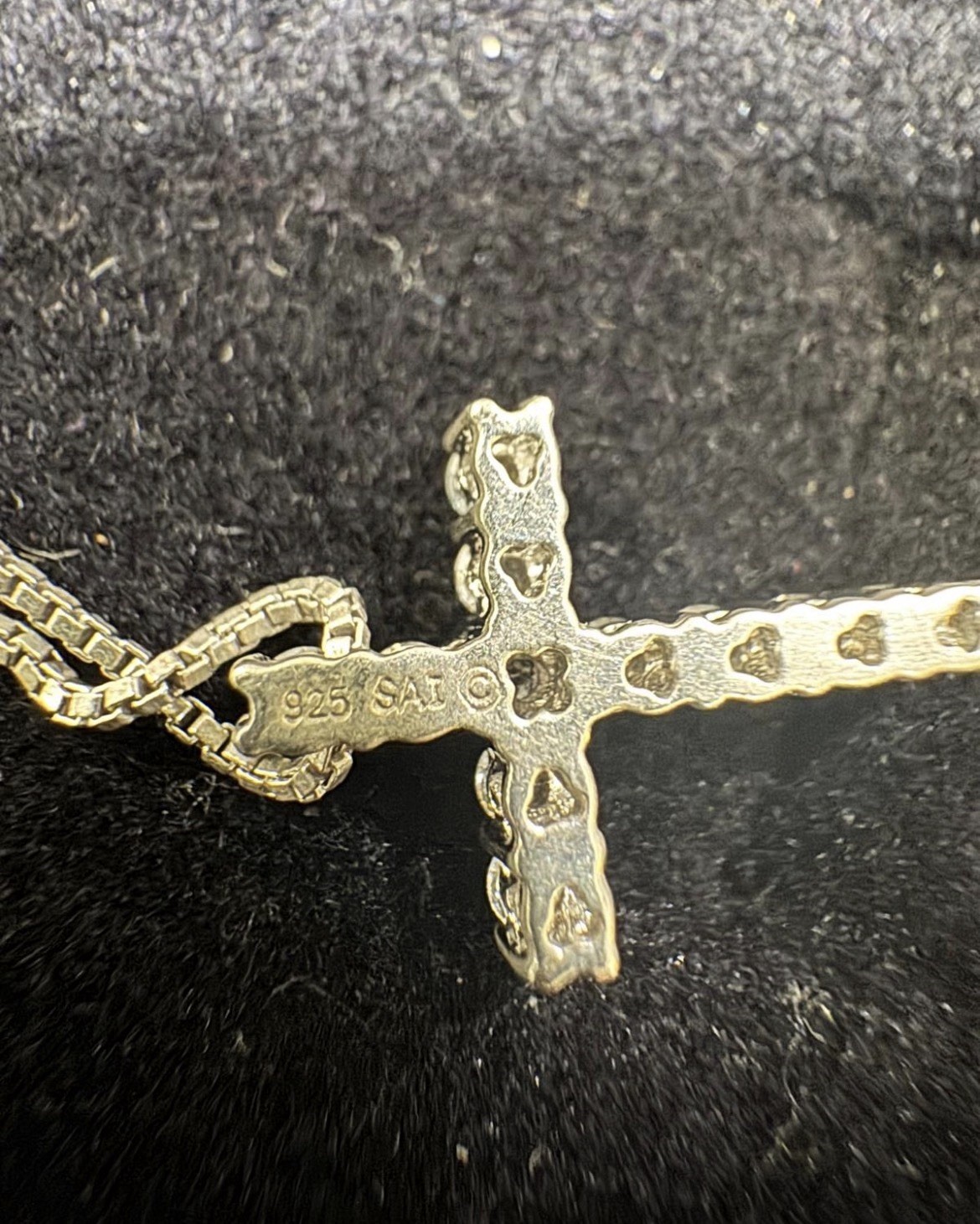 925 Sterling Silver Cross Charm Pendant Necklace White Stones Box Chain Signed
