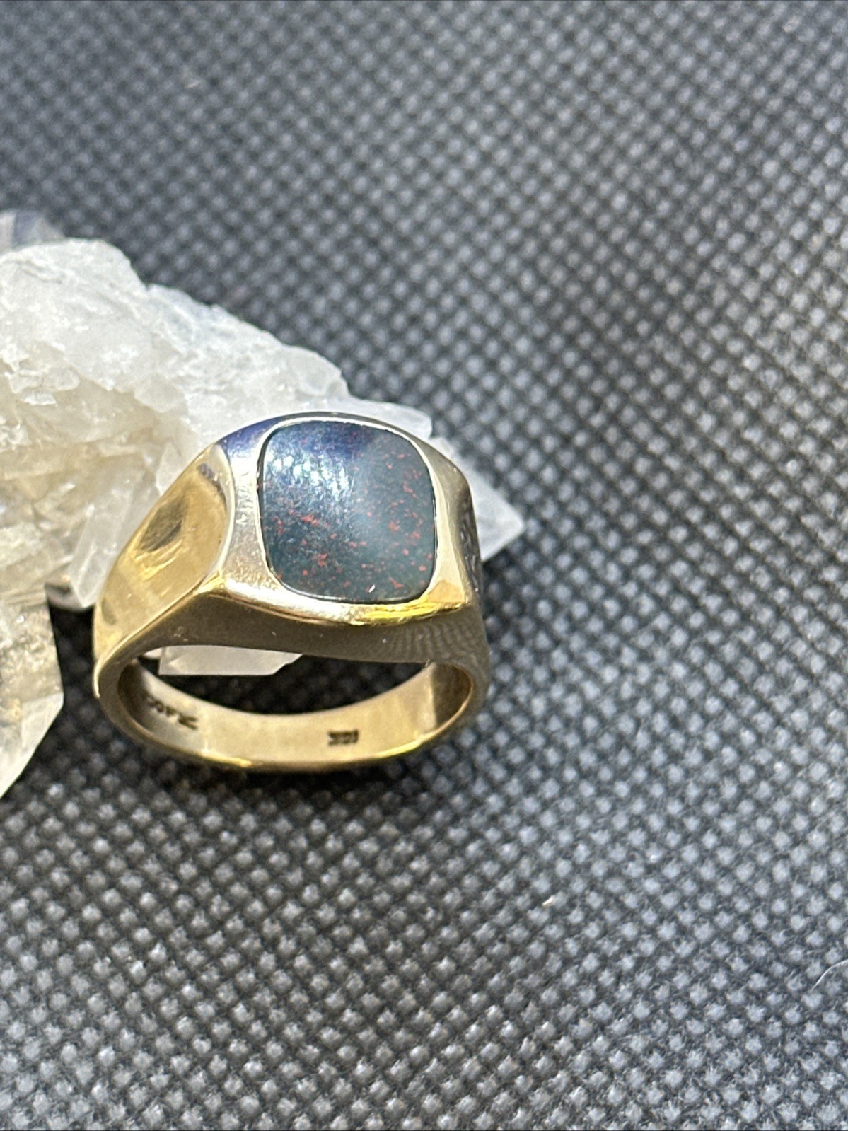 Vintage 10k Yellow Gold Round Bloodstone Size 9 Polished Unisex Ring 7.3 Grams