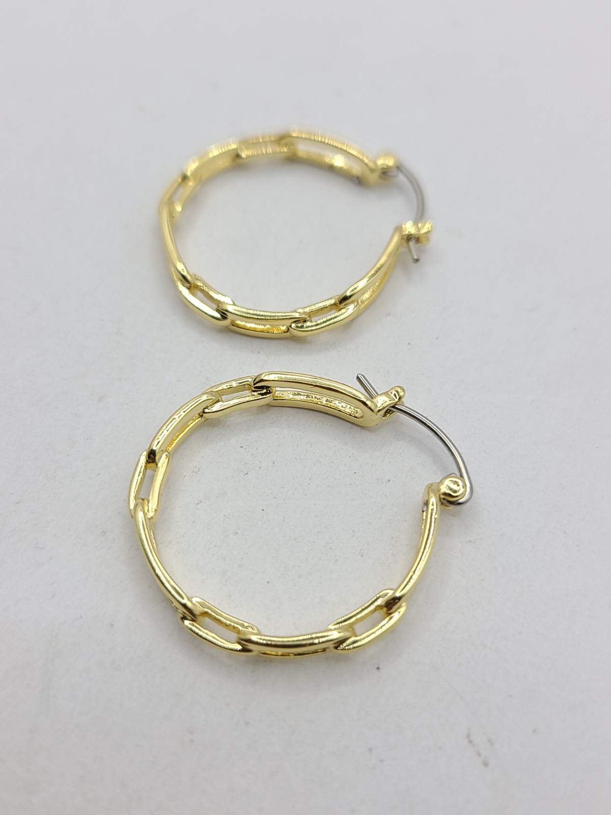 Gorjana Parker Link Hoops Stainless Steel Post 18K Gold Plated