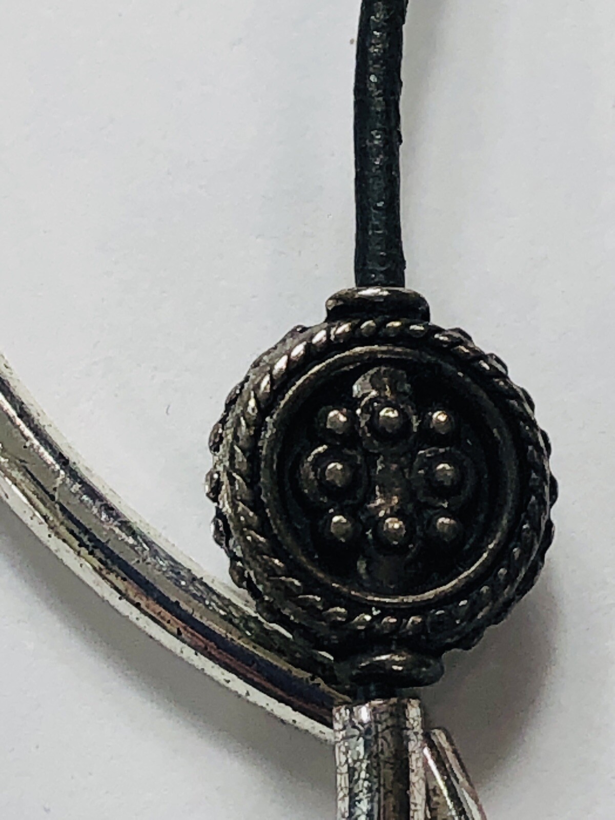 Lizzy James Bracelet Leather Medallion Convertible Necklace – 19 in
