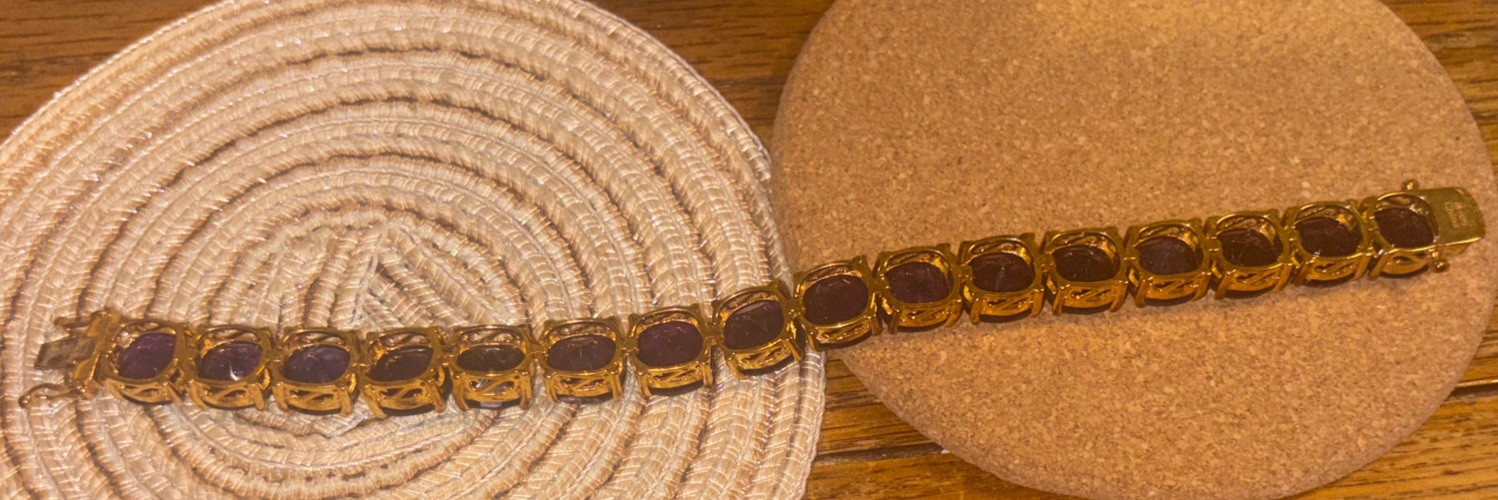 Elegant 7-Inch Gold-Tone Purple Stone Link Bracelet 925