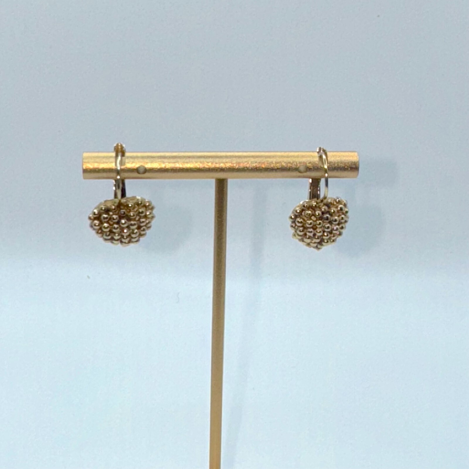 ✨ Gold Heart Leverback Earrings