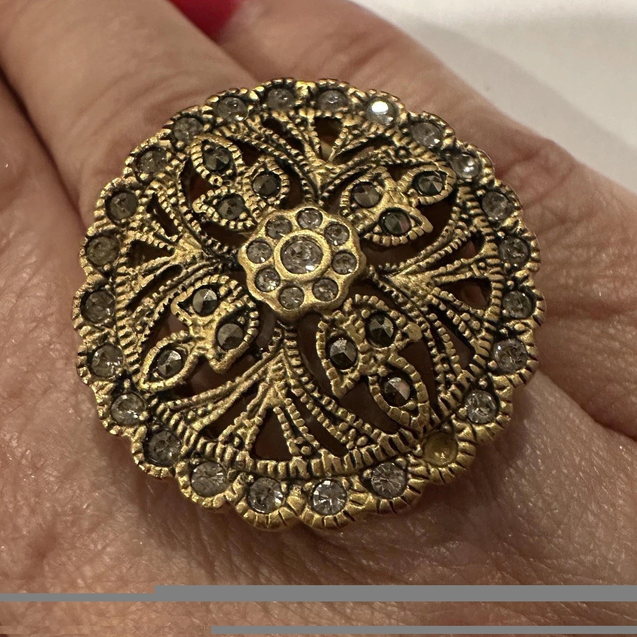 Filigree Shield Gold Tone CZ & Marcasite Rhinestone Cocktail Ring Sz 6 Statement