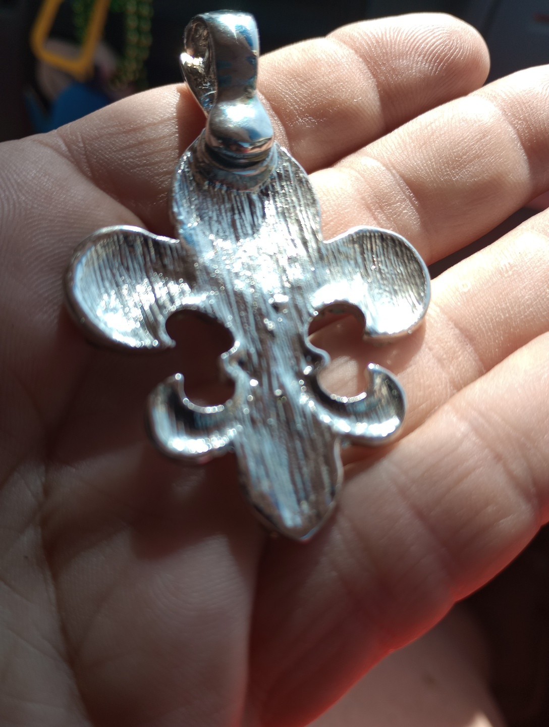 silver pendant with magnetic Clasp I’m Not Sure If Real I See It As Jewelry