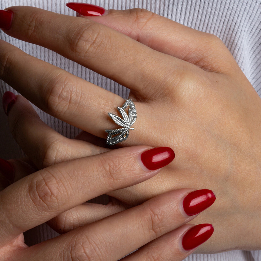 .925 Sterling Silver Marijuana Leaf Weed CZ Ring