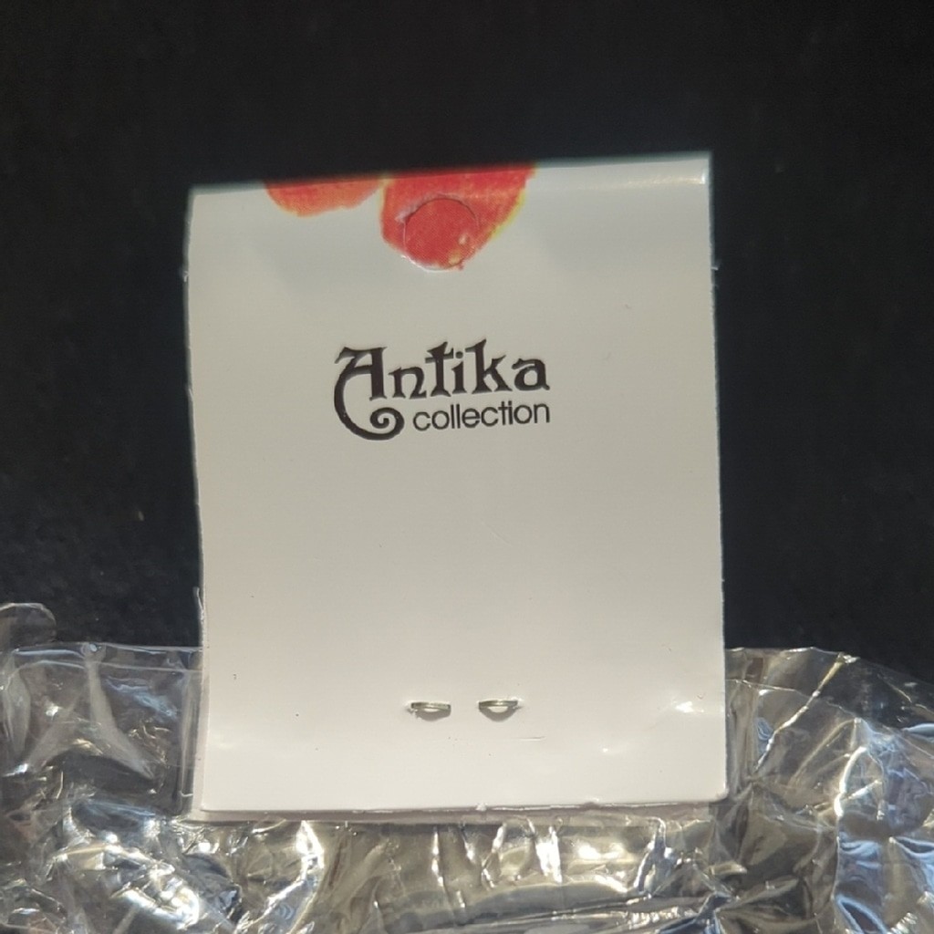 Antika Collection Silver Tone Black Enamel Wood Studded Floral Chunky Bracelet