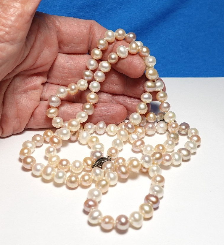 STERLING SILVER MULTI COLORED PASTEL PEARL NECKLACE 30in LONG 7mm PEARLS J-923