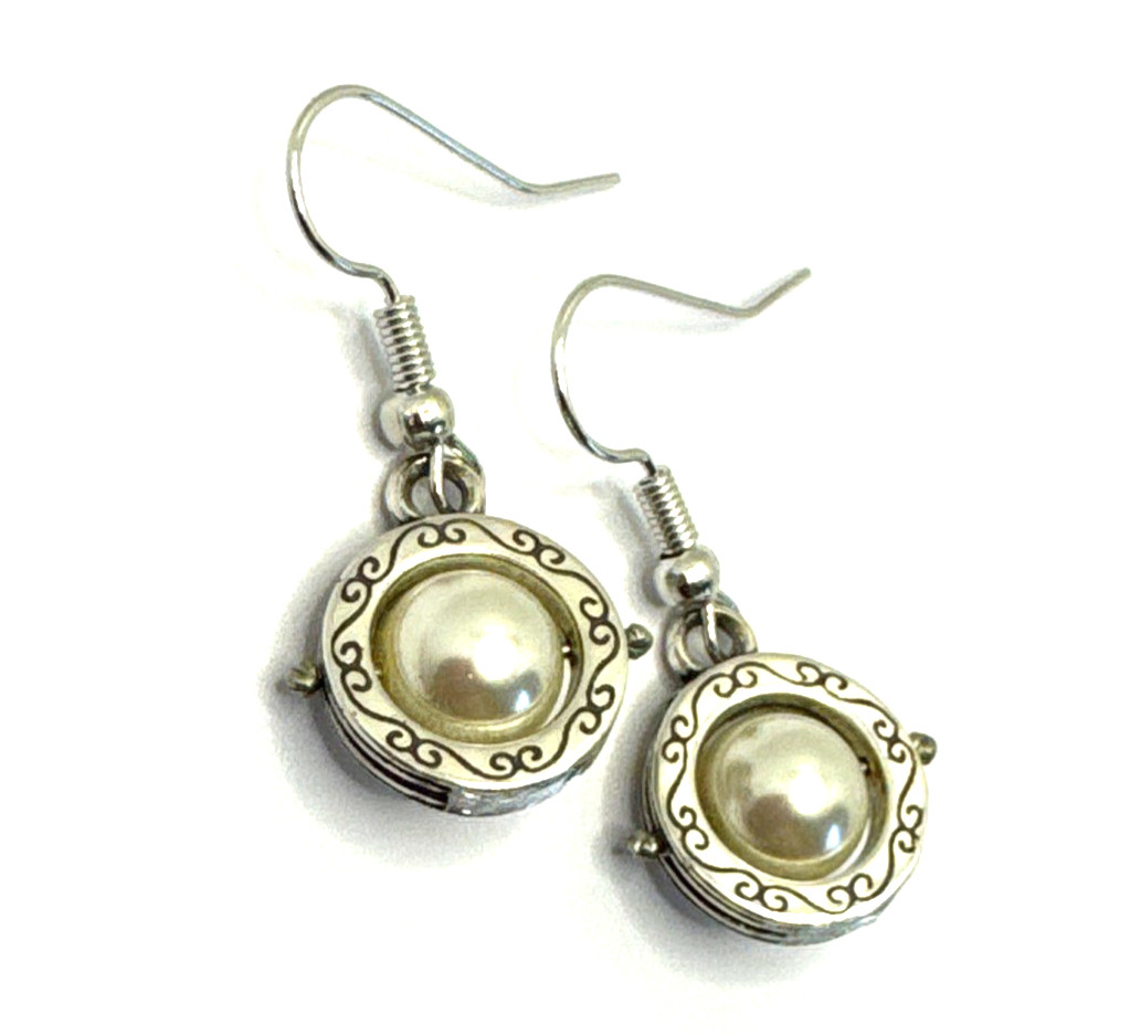 Brighton Wisdom Ivory Colored Pearl Beads Etched Lines Custom Silver Earrings