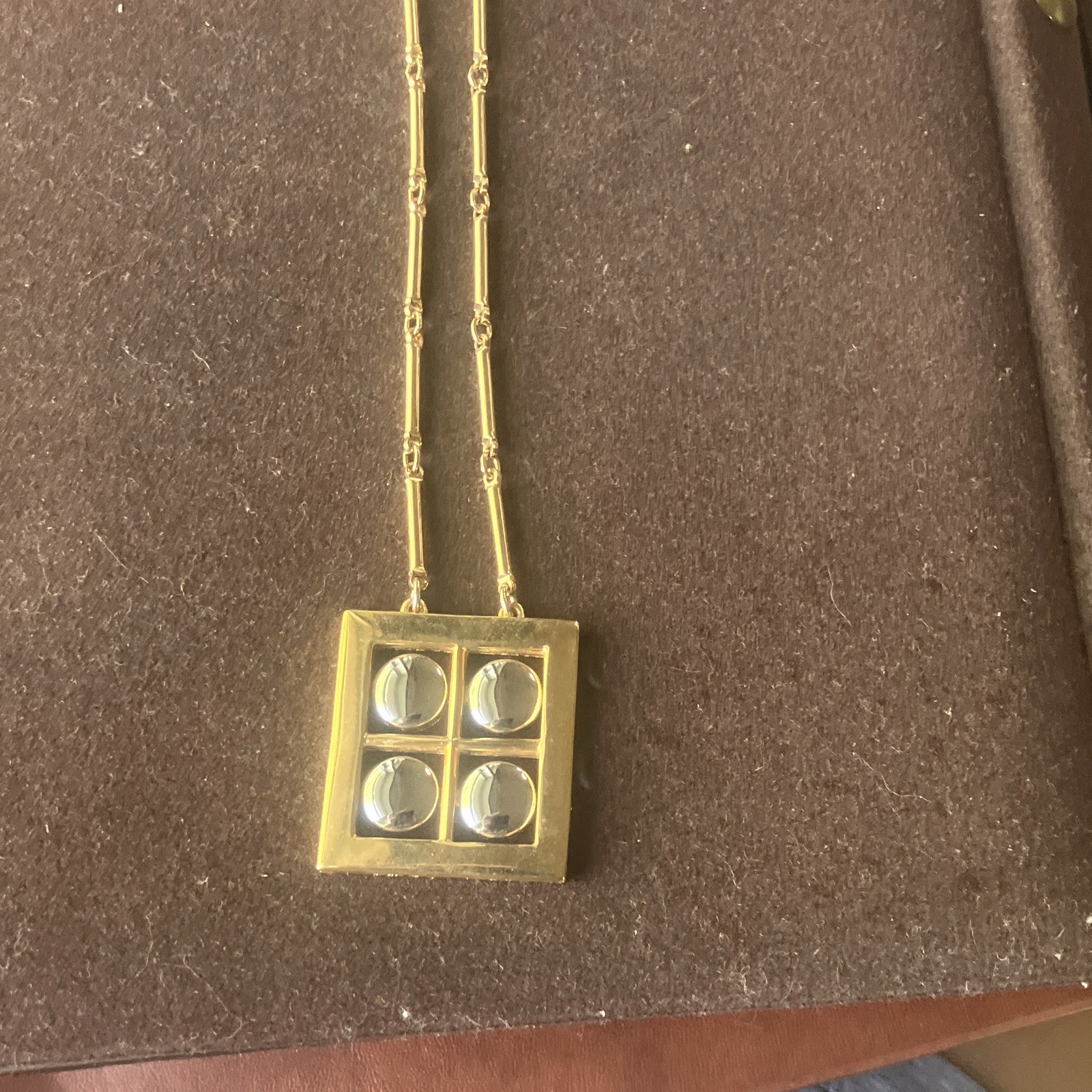 Amway vintage gold Tone Bar Link Chain Necklace Square Pendant