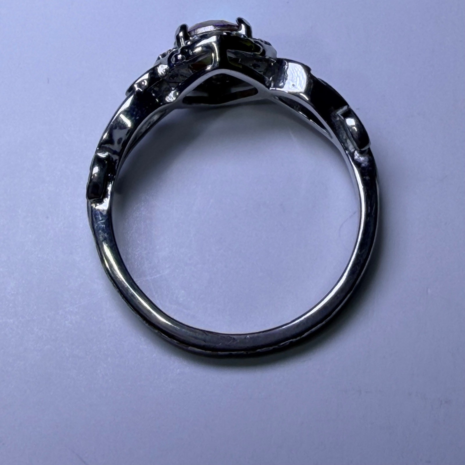 Fragrant Jewels Aurora Borealis Mystic Rainbow Vine Halo Ring Silver Tone Size 8
