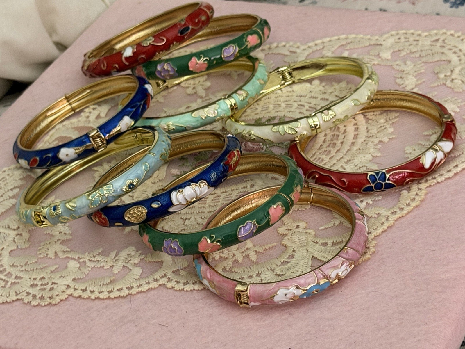 Multicolor Floral Enamel Hinged Bangle Bracelet Gold Tone Metal Round No Stone