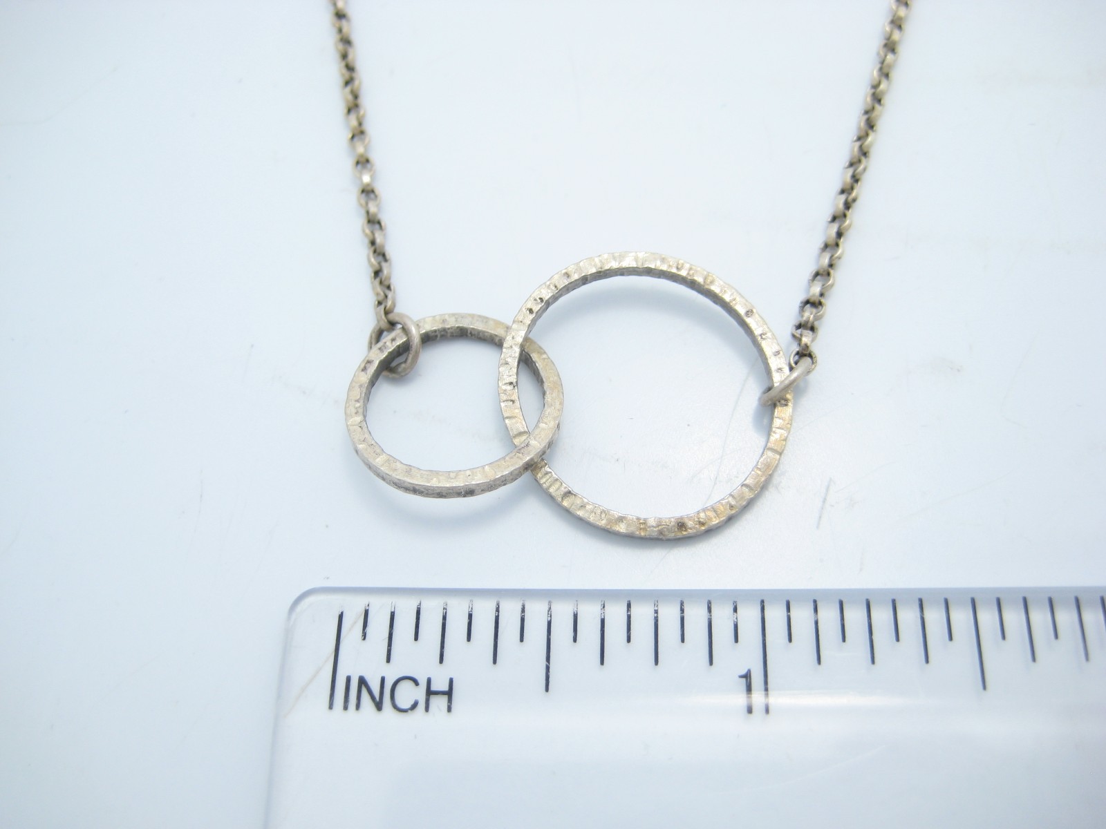 Silpada Sterling Silver 0.5mm Interlocking Circles Chain Link Necklace 17″