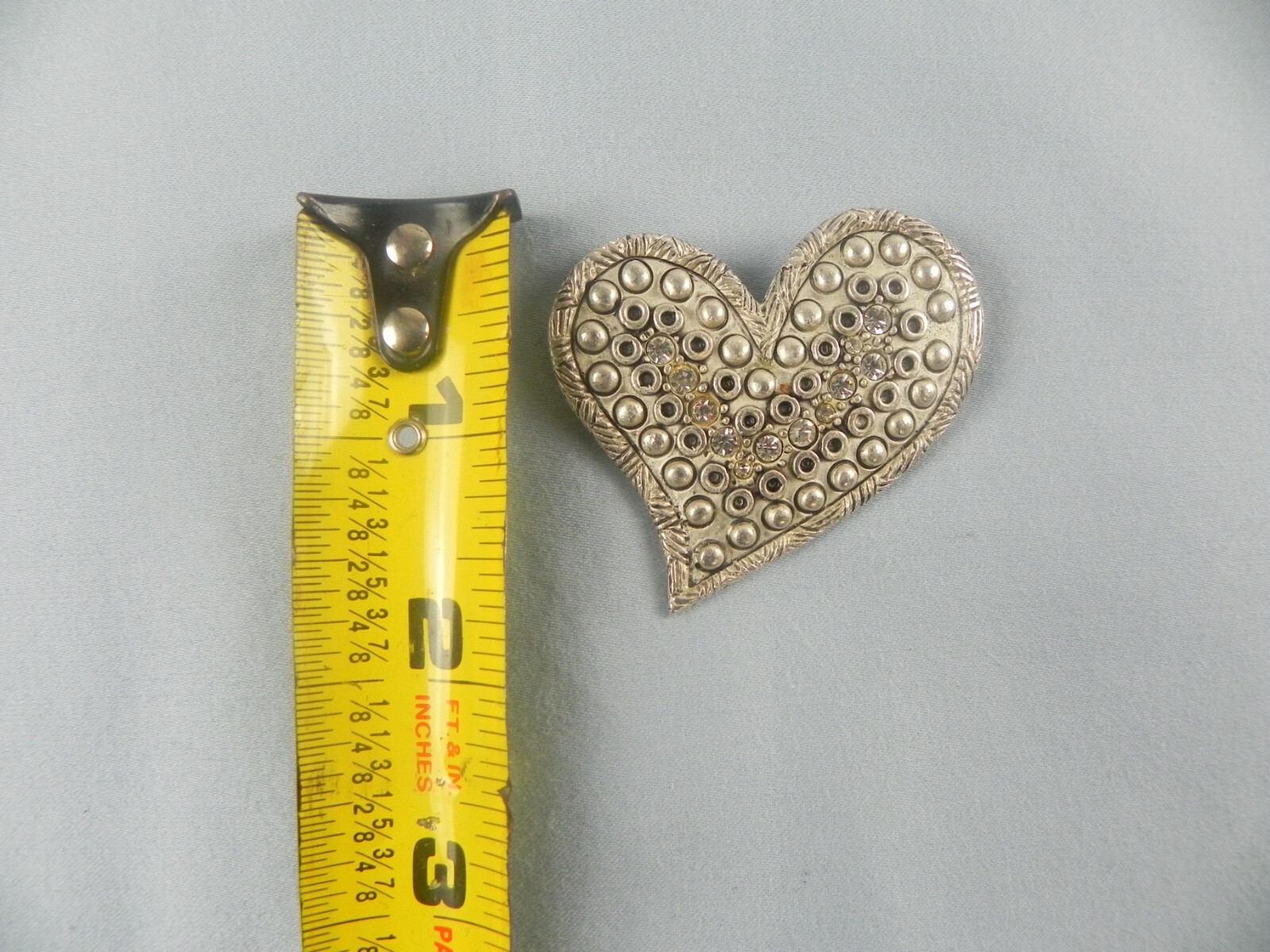 Chico’s AHA 2007 Silver Tone Accent Heart Pin/Brooch Casual Formal Regalia