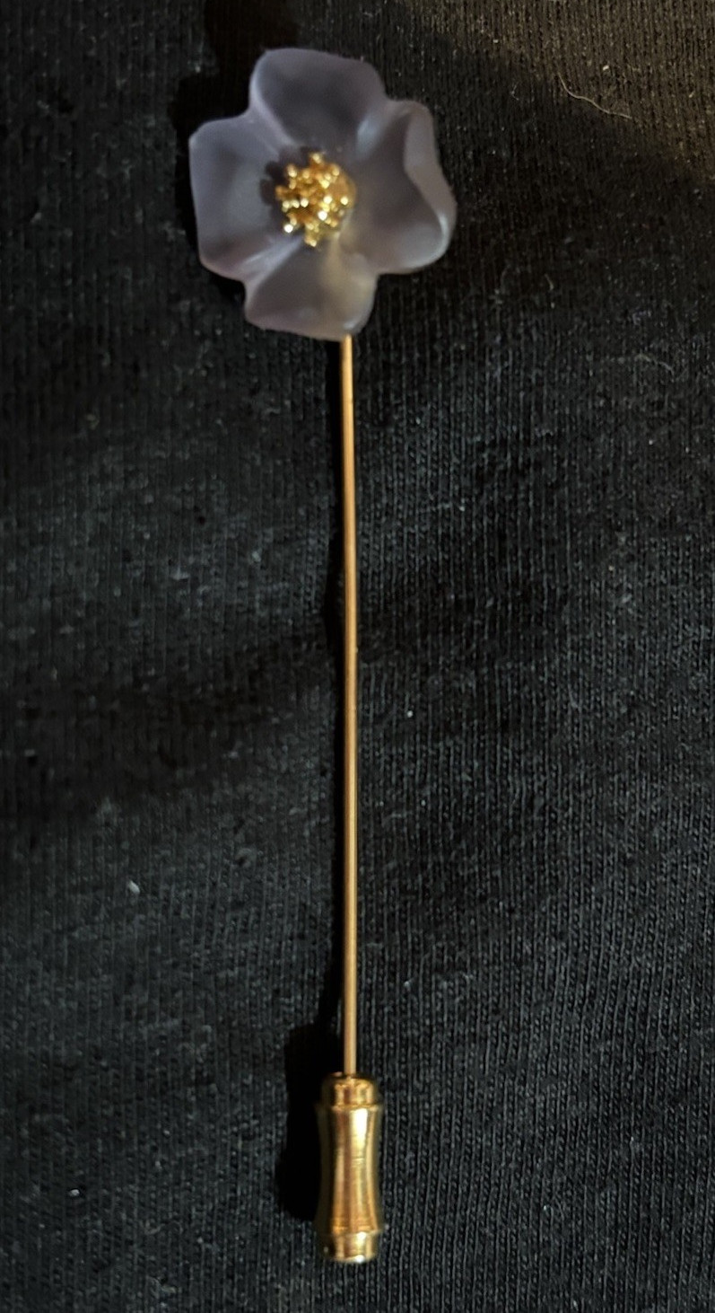 Gold Tone Blue Flower scarf pin