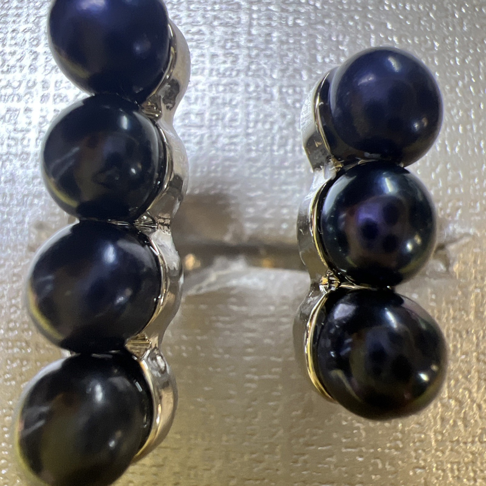 Peacock Freshwater Pearl Open Band Ring in Silvertone (Size 6.0) #89