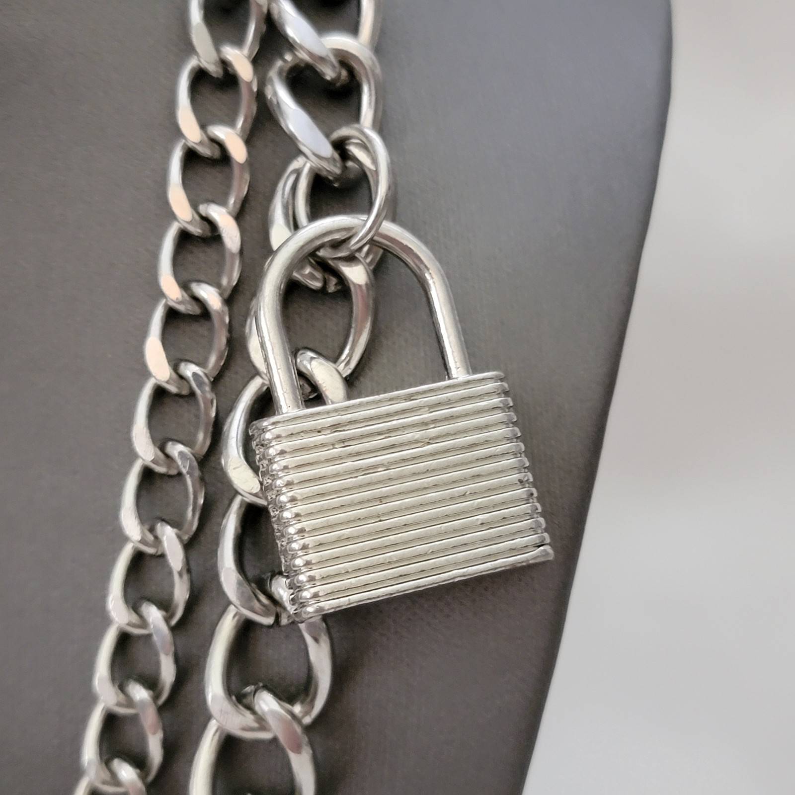 Biker Double Curb Link Silver Tone Chain Unisex Silver Padlock Necklace 19″ 13mm