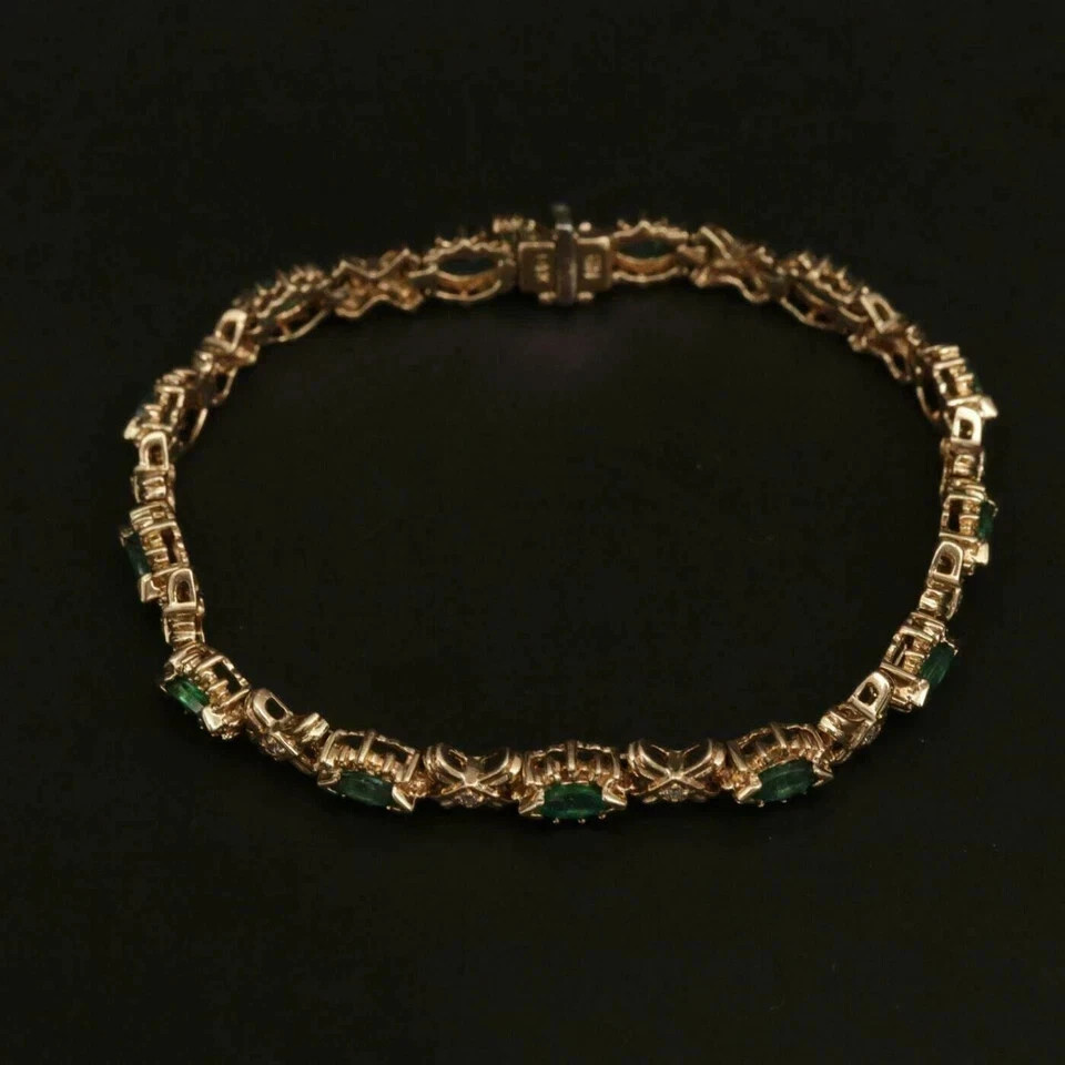 8Ct Marquise Simulated Emerald Women 7.5″ Tennis Bracelet 14k Yellow Gold Plated