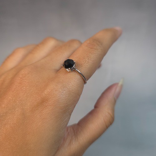 14Kt Gold 1 Ct Natural Rose Cut Black Diamond Ring