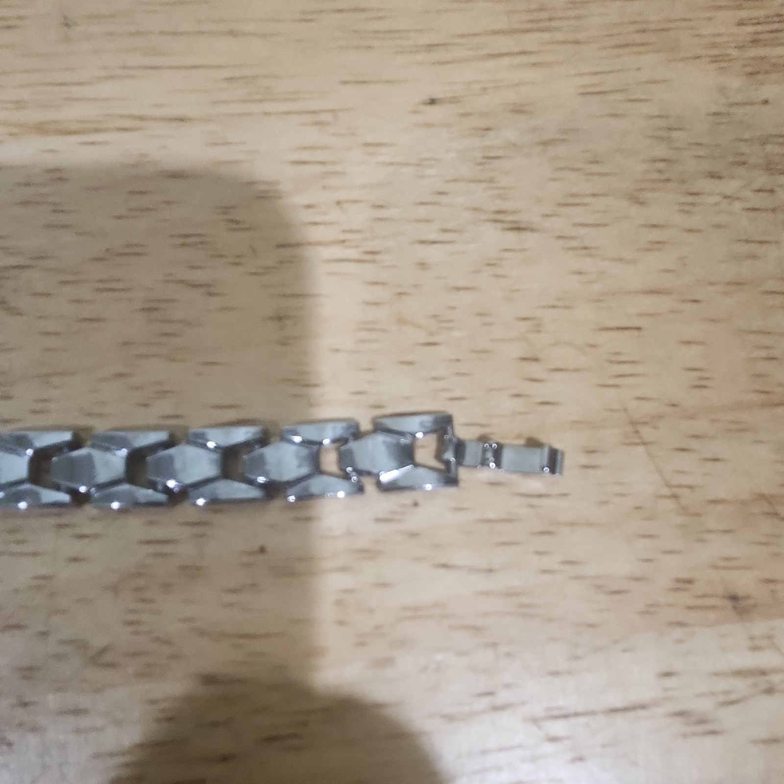 Stainless Steel Silver Tone Link Chain Bracelet Scorpion Center Black Enamel