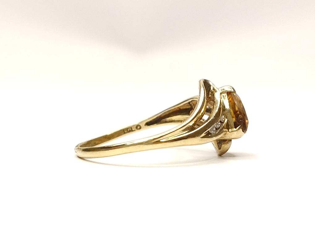 10K Yellow Gold Trillion Cut Syn Citrine & Round Brilliant Cut Diamo (SB1127155)