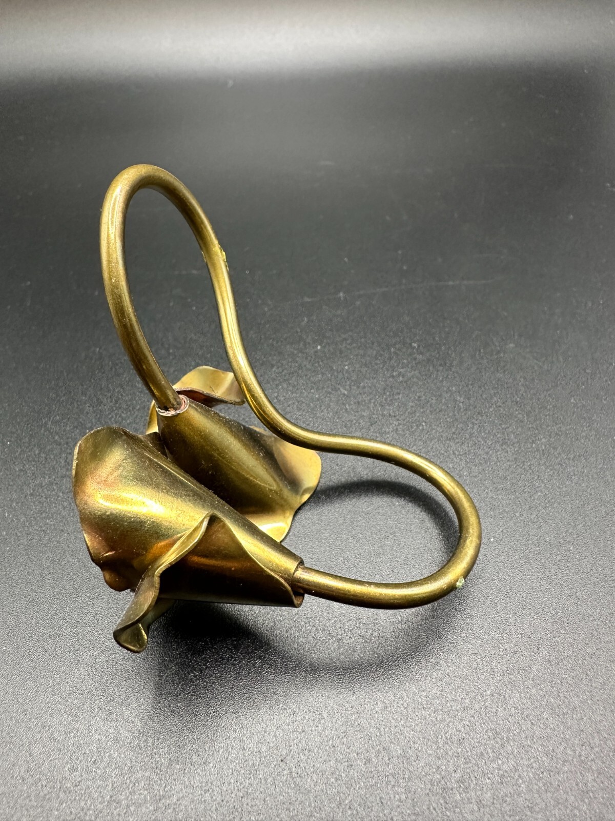 Vintage Brasstone Metal Double Roses Scarf clip?? not sure