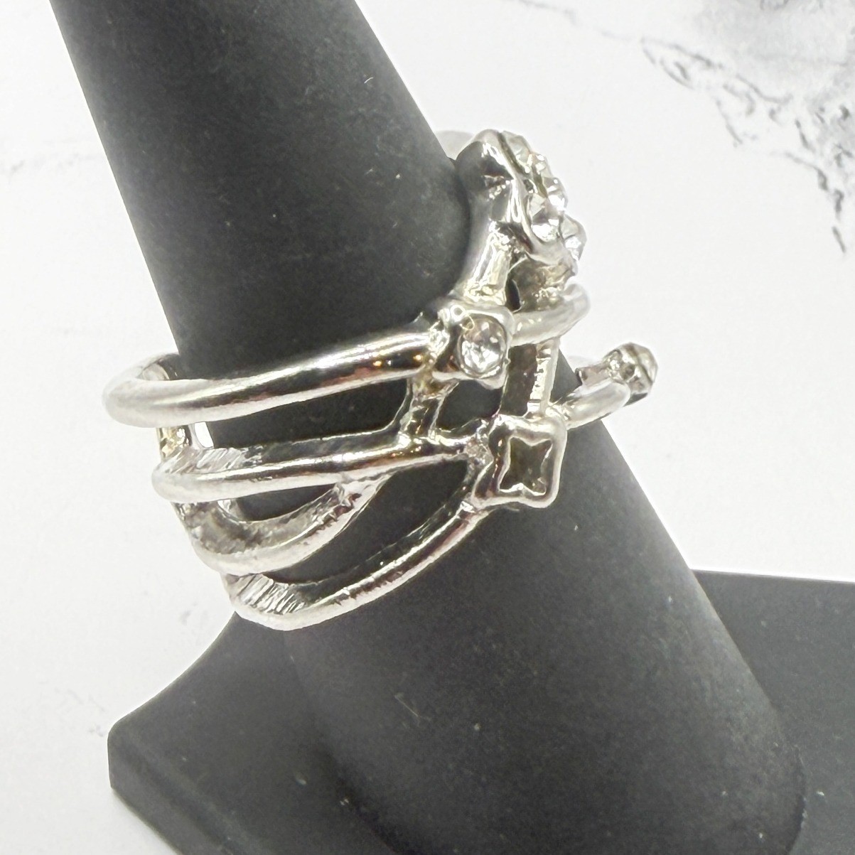 Silver Tone Wrap Ring Size 8 Floral Cluster Clear Rhinestone Band
