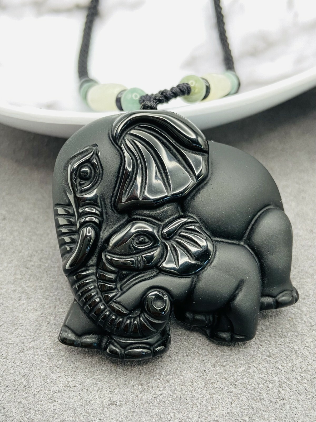 Jade Obsidian Elephant Animal Charm Pendant Necklace Beads Cord Handmade Carved