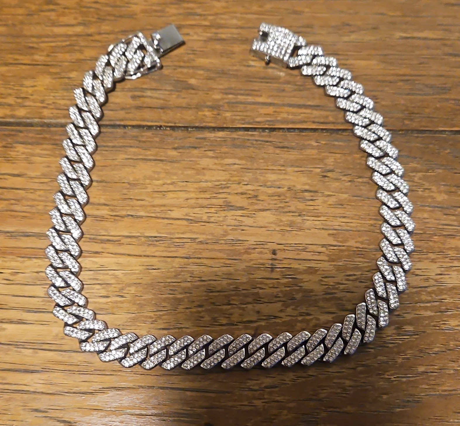 Silver Metal Cuban Link Chain Necklace, Box Clasp Closure, Silver Tone