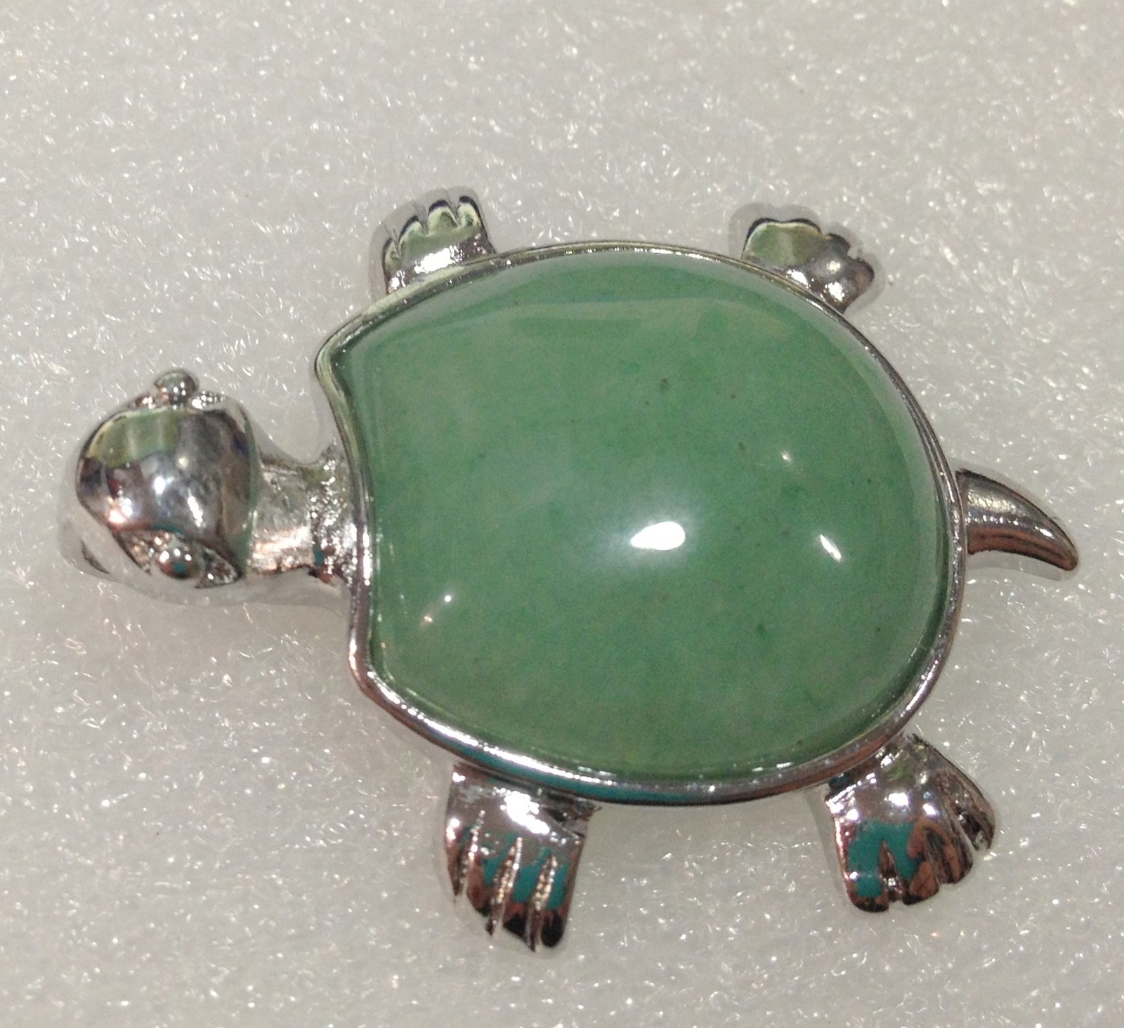 Natural Green Jade Bead Turtle Gemstone Pendant 18KGP